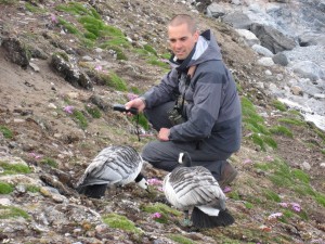 Marking the position of the nest with a GPS