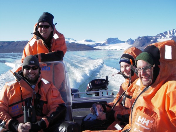 boating in Kongsfjorden